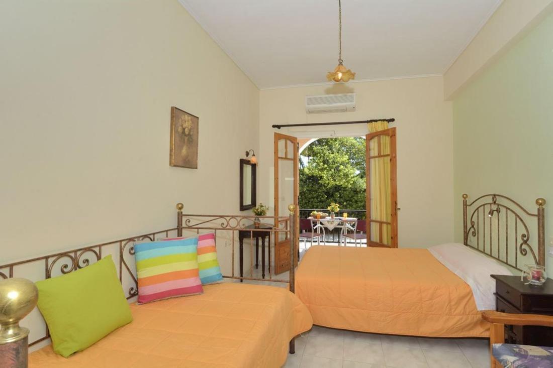 Loukas Inn Family Resort Keri 外观 照片